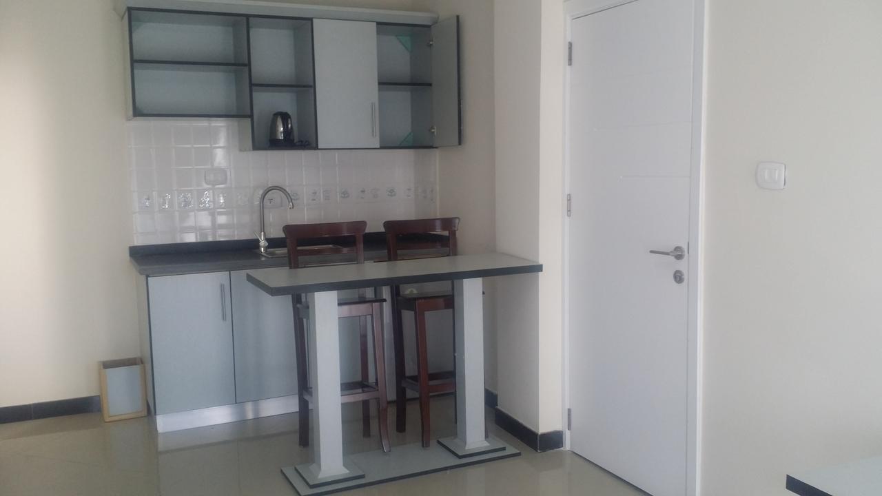 Afro Addis Hotel Apartment Bagian luar foto