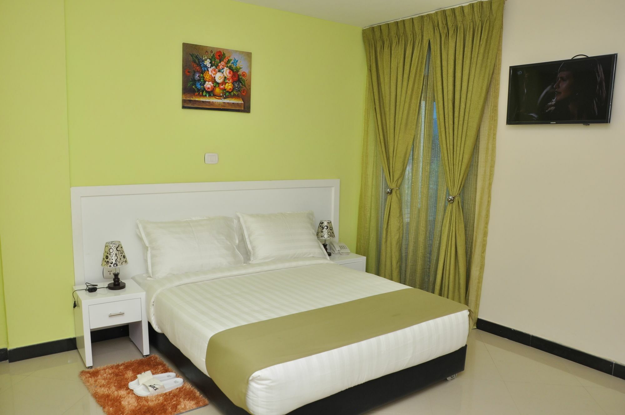 Afro Addis Hotel Apartment Bagian luar foto