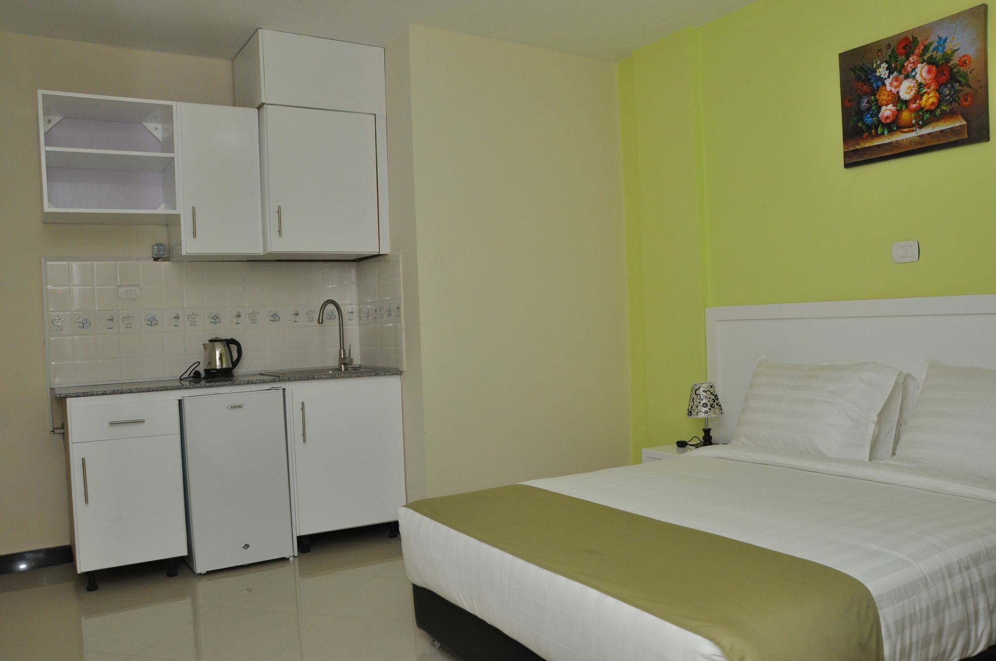 Afro Addis Hotel Apartment Bagian luar foto